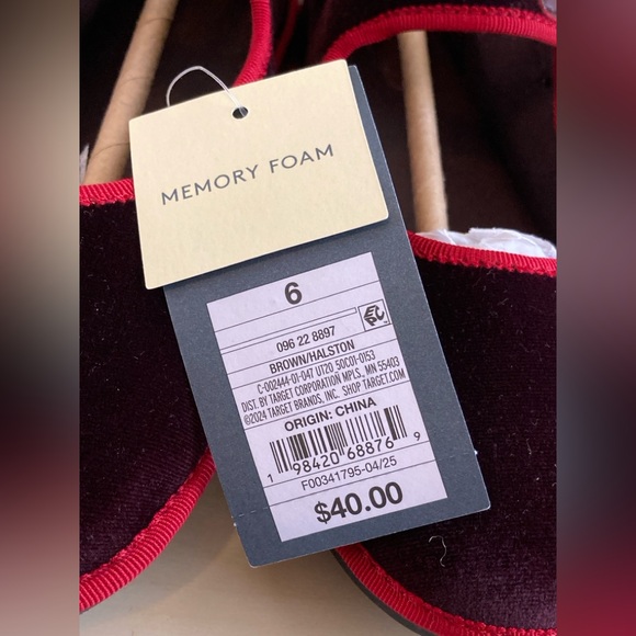 Universal Thread Velvet Mary Jane Flats - Burgundy and Red - Picture 10 of 10